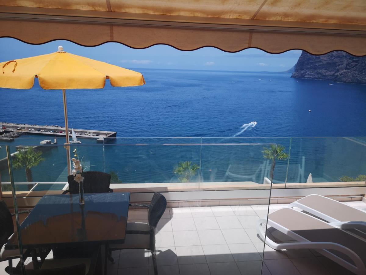 Magnificent Apt. With Sea View, Cliff & Marina Santiago Del Teide Luaran gambar