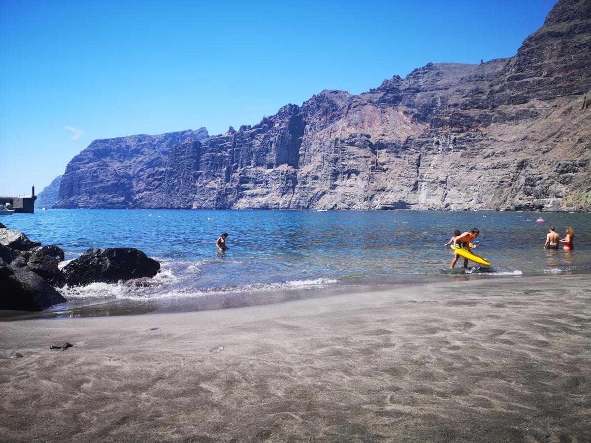 Magnificent Apt. With Sea View, Cliff & Marina Santiago Del Teide Luaran gambar